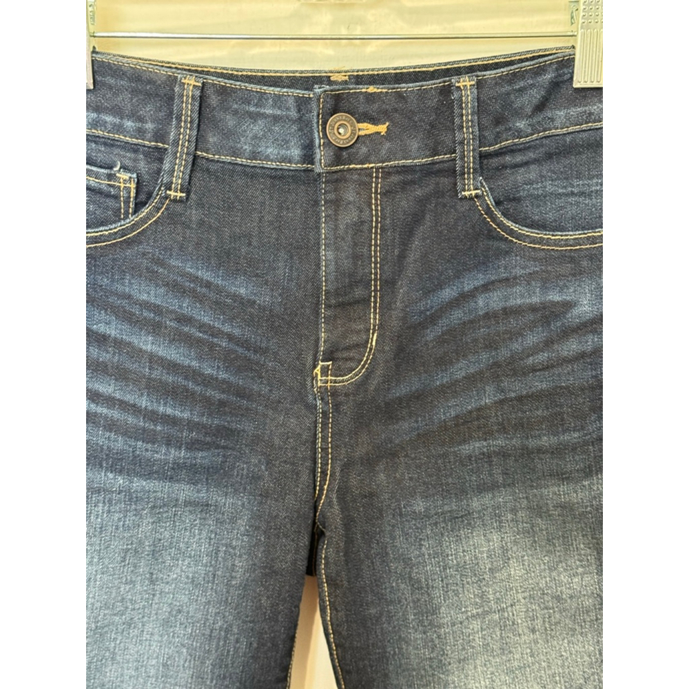Women's St. John's Bay Denim 13” Inseam Bermuda Shorts dark wash stretch Size 10 - Picture 3 of 12